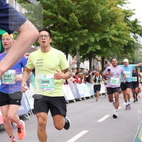 21.09.2025 - PSD Bank Halbmarathon Strokosch-Dieckow http://msf.ph/oto/8920789 21.09.2025 11:56:15 Ziel 1038, 1133, 1615, 2187, 2222, 2323, 2535, 2626, 2792, 2829, 2884, 3743, 3903, 3996, 4013, 4062 meine-sportfotos.de