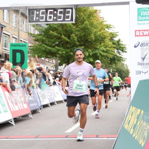 21.09.2025 - PSD Bank Halbmarathon Strokosch-Dieckow http://msf.ph/oto/8920801 21.09.2025 11:56:17 Ziel 1038, 1615, 2187, 2222, 2323, 2535, 2626, 2792, 2884, 3743, 3947, 3996, 4013 meine-sportfotos.de