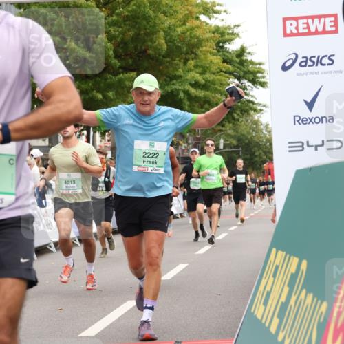 21.09.2025 - PSD Bank Halbmarathon Strokosch-Dieckow http://msf.ph/oto/8920809 21.09.2025 11:56:18 Ziel 1615, 2187, 2222, 2323, 2535, 2884, 3101, 3743, 3943, 3947, 3996, 4013 meine-sportfotos.de