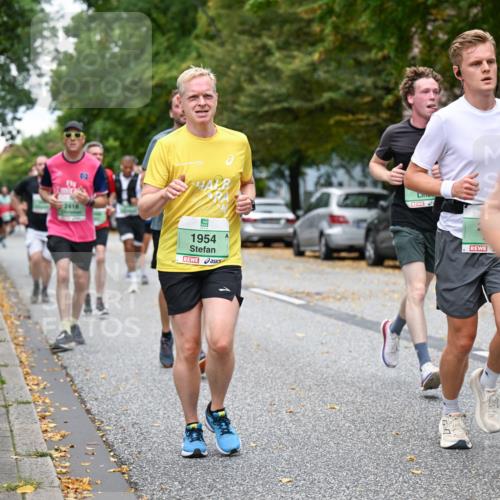 21.09.2025 - PSD Bank Halbmarathon Dr. Thomas Lammeyer http://msf.ph/oto/8920816 21.09.2025 10:39:58 Laufen 2418, 1954, 293 meine-sportfotos.de