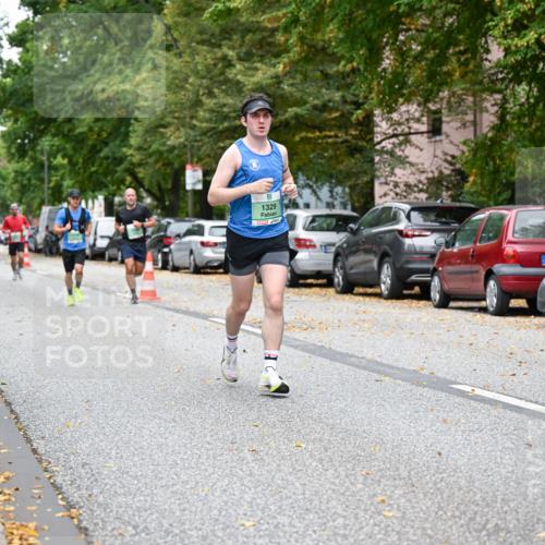 21.09.2025 - PSD Bank Halbmarathon Dr. Thomas Lammeyer http://msf.ph/oto/8920880 21.09.2025 10:40:05 Laufen 1329, 4915 meine-sportfotos.de