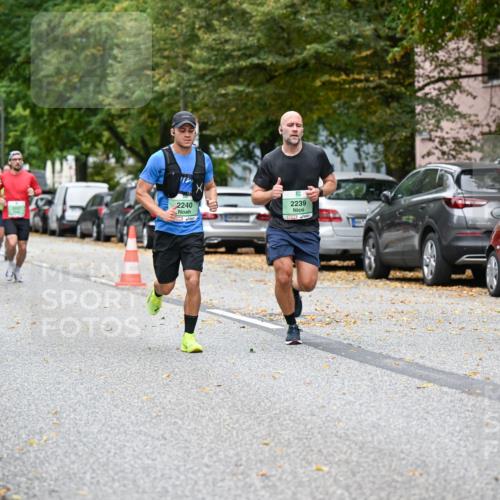 21.09.2025 - PSD Bank Halbmarathon Dr. Thomas Lammeyer http://msf.ph/oto/8920903 21.09.2025 10:40:09 Laufen 2307, 2478, 2240, 2239 meine-sportfotos.de