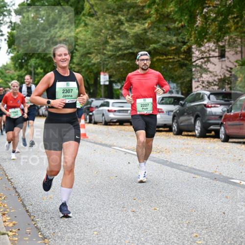 21.09.2025 - PSD Bank Halbmarathon Dr. Thomas Lammeyer http://msf.ph/oto/8920934 21.09.2025 10:40:13 Laufen 1368, 2307, 5, 2227, 4915 meine-sportfotos.de