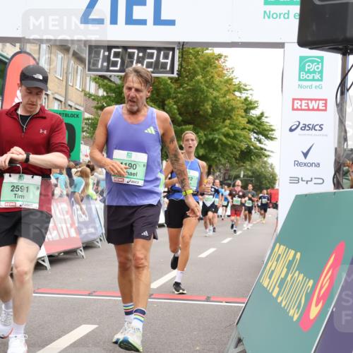 21.09.2025 - PSD Bank Halbmarathon Strokosch-Dieckow http://msf.ph/oto/8920941 21.09.2025 11:56:48 Ziel 1190, 2189, 2225, 2361, 2591, 2704, 2717, 2719, 2912, 2927 meine-sportfotos.de