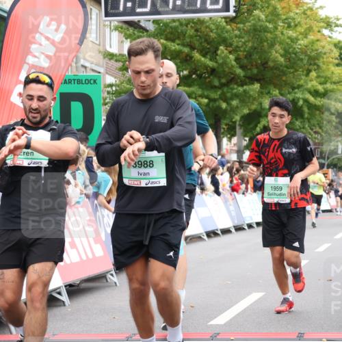 21.09.2025 - PSD Bank Halbmarathon Strokosch-Dieckow http://msf.ph/oto/8921006 21.09.2025 11:57:12 Ziel 1035, 1393, 1703, 1959, 2197, 2242, 2566, 2659, 3209, 3988 meine-sportfotos.de