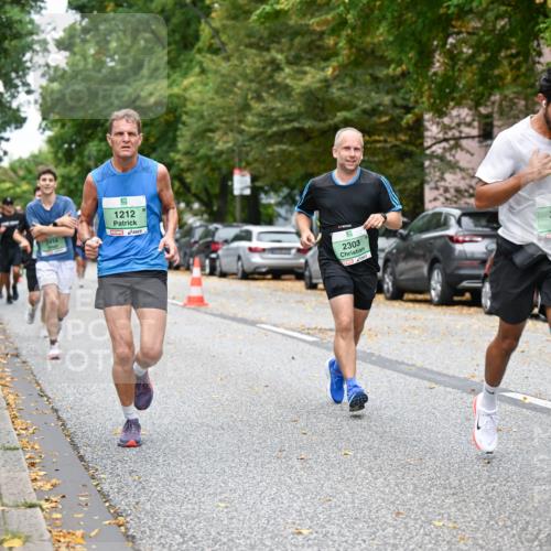 21.09.2025 - PSD Bank Halbmarathon Dr. Thomas Lammeyer http://msf.ph/oto/8921073 21.09.2025 10:40:29 Laufen 2414, 1212, 5, 2303, 2919 meine-sportfotos.de
