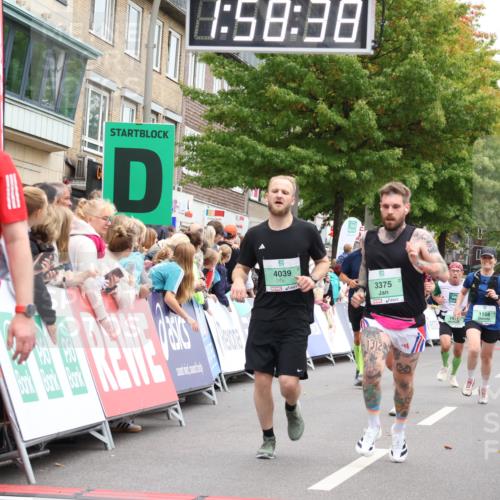 21.09.2025 - PSD Bank Halbmarathon Strokosch-Dieckow http://msf.ph/oto/8921241 21.09.2025 11:58:01 Ziel 1158, 1411, 2282, 2546, 2586, 2836, 3375, 4024, 4039 meine-sportfotos.de