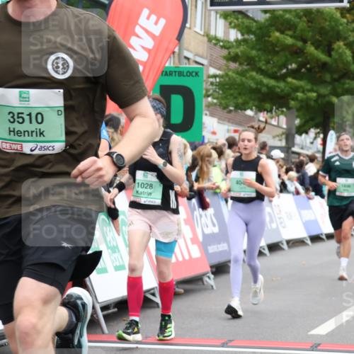 21.09.2025 - PSD Bank Halbmarathon Strokosch-Dieckow http://msf.ph/oto/8921348 21.09.2025 11:58:14 Ziel 1028, 1444, 1696, 2170, 2381, 2389, 2491, 2619, 2627, 3510, 4041 meine-sportfotos.de