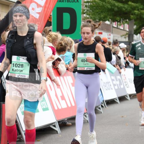 21.09.2025 - PSD Bank Halbmarathon Strokosch-Dieckow http://msf.ph/oto/8921354 21.09.2025 11:58:15 Ziel 1028, 1444, 1696, 2170, 2381, 2389, 2491, 2619, 2627, 3510, 4041 meine-sportfotos.de