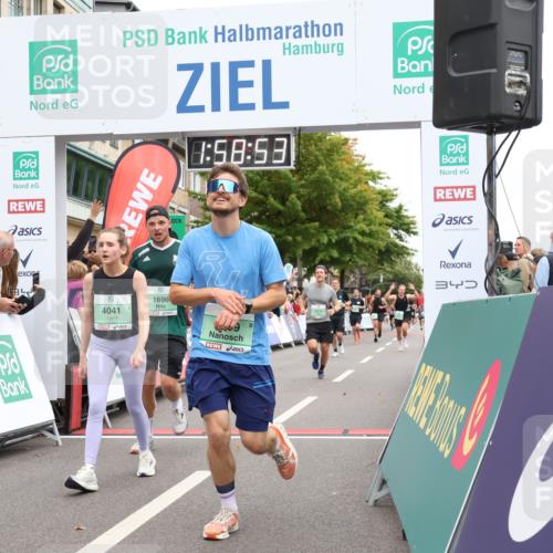 21.09.2025 - PSD Bank Halbmarathon Strokosch-Dieckow http://msf.ph/oto/8921370 21.09.2025 11:58:16 Ziel 1028, 1444, 1696, 2170, 2381, 2389, 2491, 2619, 2627, 3510, 4041 meine-sportfotos.de