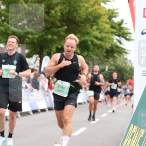 21.09.2025 - PSD Bank Halbmarathon Strokosch-Dieckow http://msf.ph/oto/8921411 21.09.2025 11:58:20 Ziel 1028, 1348, 1696, 2389, 2619, 2627, 2740, 2910, 3080, 3510, 4041 meine-sportfotos.de