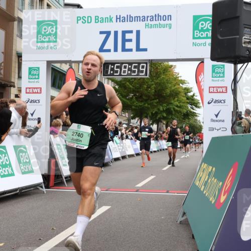 21.09.2025 - PSD Bank Halbmarathon Strokosch-Dieckow http://msf.ph/oto/8921422 21.09.2025 11:58:22 Ziel 1348, 1611, 1696, 2389, 2619, 2740, 2910, 3080, 4041 meine-sportfotos.de