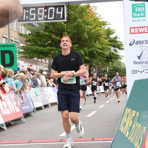 21.09.2025 - PSD Bank Halbmarathon Strokosch-Dieckow http://msf.ph/oto/8921462 21.09.2025 11:58:27 Ziel 1322, 1348, 1611, 2740, 2910, 3080 meine-sportfotos.de