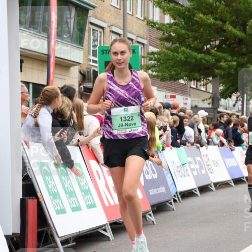 21.09.2025 - PSD Bank Halbmarathon Strokosch-Dieckow http://msf.ph/oto/8921491 21.09.2025 11:58:30 Ziel 1322, 1348, 1611, 2343, 2637, 3080 meine-sportfotos.de