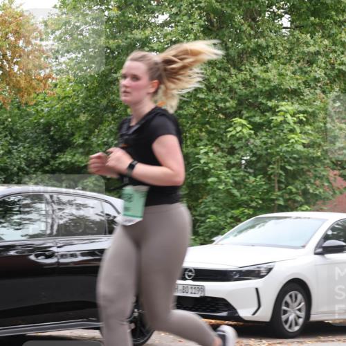 21.09.2025 - PSD Bank Halbmarathon Luisa Fischer http://msf.ph/oto/8921500 21.09.2025 12:04:56 Laufen 1199 meine-sportfotos.de