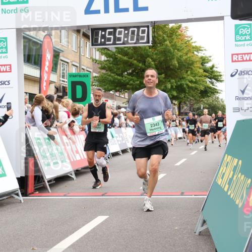 21.09.2025 - PSD Bank Halbmarathon Strokosch-Dieckow http://msf.ph/oto/8921516 21.09.2025 11:58:33 Ziel 1197, 1322, 1610, 1611, 2343, 2637, 2832, 3099, 3314, 3960, 4044 meine-sportfotos.de