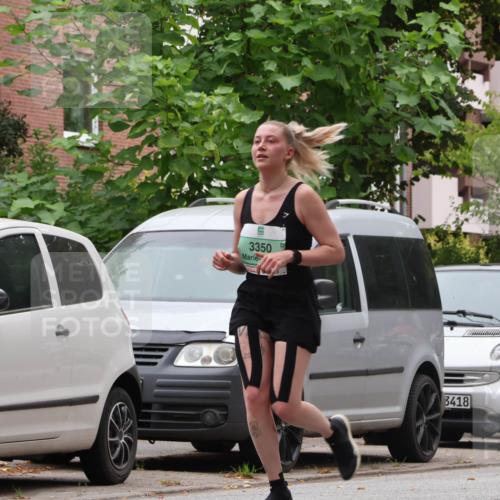 21.09.2025 - PSD Bank Halbmarathon Luisa Fischer http://msf.ph/oto/8921528 21.09.2025 12:05:04 Laufen 3350, 3418 meine-sportfotos.de