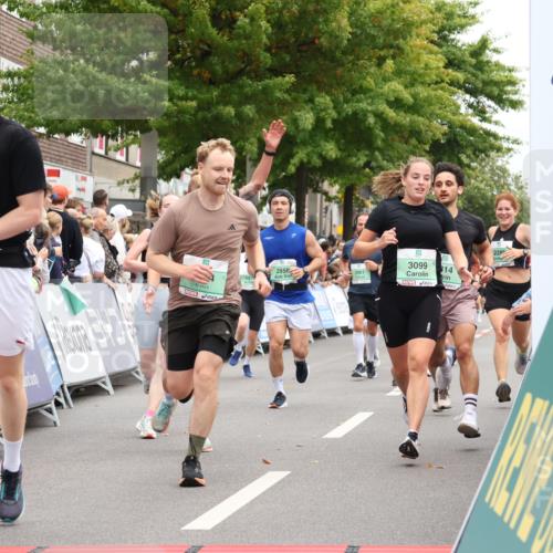 21.09.2025 - PSD Bank Halbmarathon Strokosch-Dieckow http://msf.ph/oto/8921551 21.09.2025 11:58:36 Ziel 1197, 1275, 1276, 1322, 1610, 2289, 2343, 2637, 2832, 2858, 3032, 3092, 3099, 3170, 3314, 3960, 4044 meine-sportfotos.de