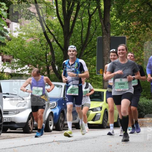 21.09.2025 - PSD Bank Halbmarathon Luisa Fischer http://msf.ph/oto/8921583 21.09.2025 12:05:30 Laufen 3418, 3423, 2211, 3580, 3900, 3417 meine-sportfotos.de