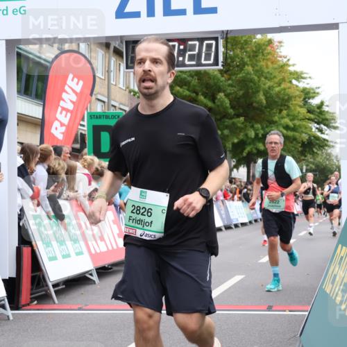 21.09.2025 - PSD Bank Halbmarathon Strokosch-Dieckow http://msf.ph/oto/8921656 21.09.2025 11:58:43 Ziel 1107, 1197, 1275, 1276, 1610, 2289, 2324, 2482, 2622, 2826, 2832, 2858, 2961, 3032, 3092, 3099, 3170, 3301, 3314, 3960, 4044 meine-sportfotos.de