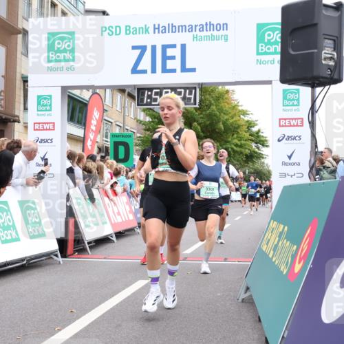 21.09.2025 - PSD Bank Halbmarathon Strokosch-Dieckow http://msf.ph/oto/8921717 21.09.2025 11:58:48 Ziel 1107, 1521, 2324, 2482, 2622, 2826, 2928, 2961, 3170, 3301, 3521 meine-sportfotos.de