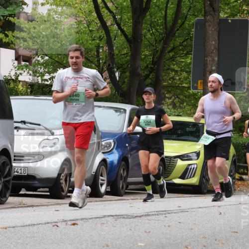21.09.2025 - PSD Bank Halbmarathon Luisa Fischer http://msf.ph/oto/8921726 21.09.2025 12:06:36 Laufen 3418, 2840, 3264, 265, 63, 1682 meine-sportfotos.de
