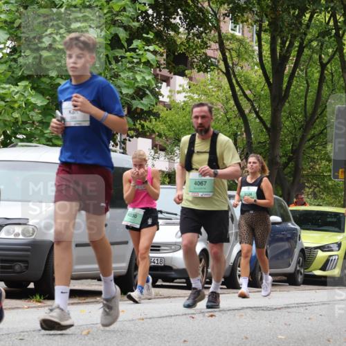 21.09.2025 - PSD Bank Halbmarathon Luisa Fischer http://msf.ph/oto/8921785 21.09.2025 12:06:46 Laufen 350, 2752, 399, 4030, 418, 4067, 3124, 3385, 3672 meine-sportfotos.de