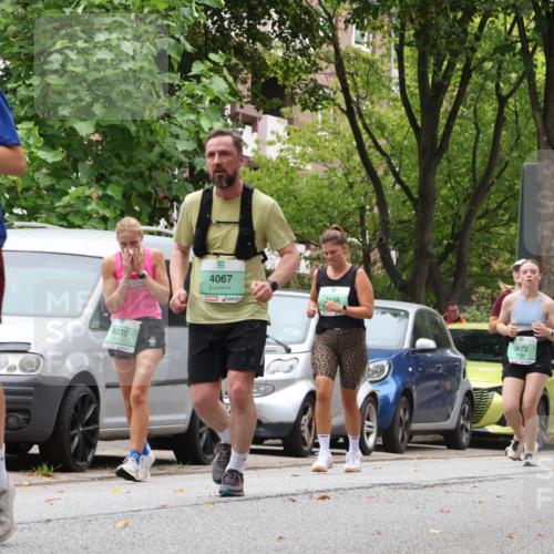 21.09.2025 - PSD Bank Halbmarathon Luisa Fischer http://msf.ph/oto/8921789 21.09.2025 12:06:47 Laufen 4030, 4067, 3672, 3385 meine-sportfotos.de