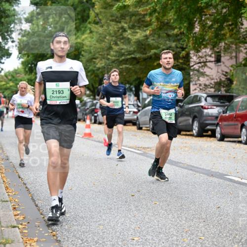 21.09.2025 - PSD Bank Halbmarathon Dr. Thomas Lammeyer http://msf.ph/oto/8921888 21.09.2025 10:41:22 Laufen 2193, 2522, 2462, 4925 meine-sportfotos.de