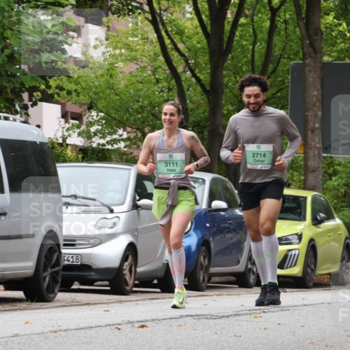 21.09.2025 - PSD Bank Halbmarathon Luisa Fischer http://msf.ph/oto/8921892 21.09.2025 12:07:01 Laufen 6418, 3111, 2714 meine-sportfotos.de