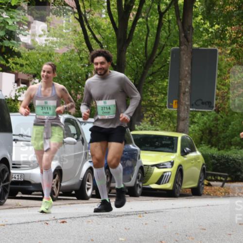 21.09.2025 - PSD Bank Halbmarathon Luisa Fischer http://msf.ph/oto/8921896 21.09.2025 12:07:02 Laufen 6418, 3111, 2714 meine-sportfotos.de