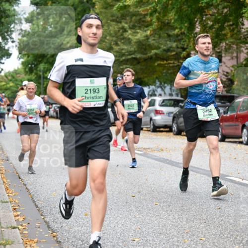21.09.2025 - PSD Bank Halbmarathon Dr. Thomas Lammeyer http://msf.ph/oto/8921897 21.09.2025 10:41:22 Laufen 2193, 2522, 2257, 2462 meine-sportfotos.de