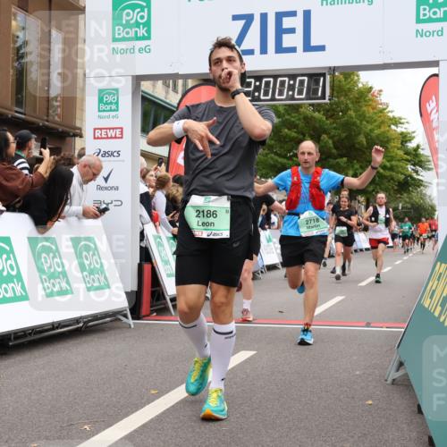 21.09.2025 - PSD Bank Halbmarathon Strokosch-Dieckow http://msf.ph/oto/8922039 21.09.2025 11:59:24 Ziel 1033, 1486, 1648, 1812, 2186, 2325, 2328, 2472, 2484, 2533, 2602, 2610, 2718, 2758, 2785, 3054 meine-sportfotos.de