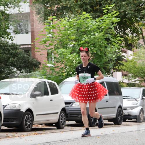 21.09.2025 - PSD Bank Halbmarathon Luisa Fischer http://msf.ph/oto/8922139 21.09.2025 12:07:58 Laufen 3740, 3418 meine-sportfotos.de