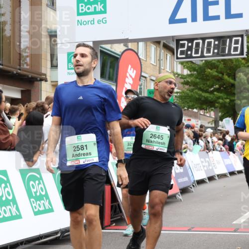 21.09.2025 - PSD Bank Halbmarathon Strokosch-Dieckow http://msf.ph/oto/8922189 21.09.2025 11:59:41 Ziel 1042, 1196, 1367, 1609, 1700, 2241, 2248, 2517, 2558, 2574, 2581, 2645, 2794, 2915, 3217 meine-sportfotos.de