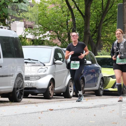 21.09.2025 - PSD Bank Halbmarathon Luisa Fischer http://msf.ph/oto/8922211 21.09.2025 12:08:19 Laufen 3418, 3535, 3505 meine-sportfotos.de