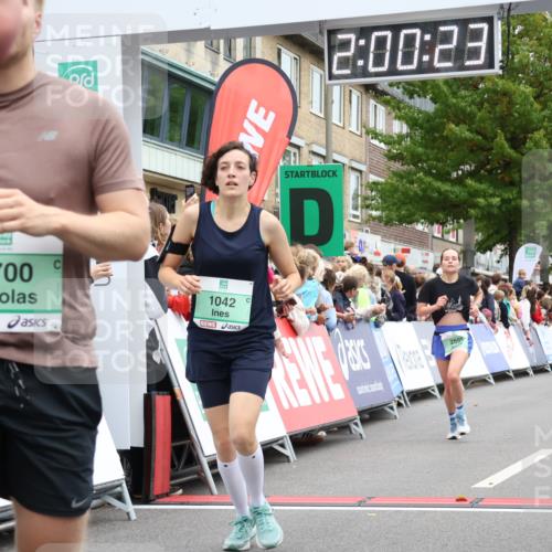 21.09.2025 - PSD Bank Halbmarathon Strokosch-Dieckow http://msf.ph/oto/8922236 21.09.2025 11:59:46 Ziel 1042, 1367, 1700, 2549, 2558, 2581, 2595, 2645, 3217, 3990 meine-sportfotos.de