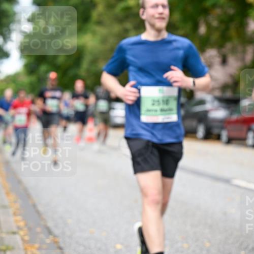 21.09.2025 - PSD Bank Halbmarathon Dr. Thomas Lammeyer http://msf.ph/oto/8922299 21.09.2025 10:41:46 Laufen 2518 meine-sportfotos.de