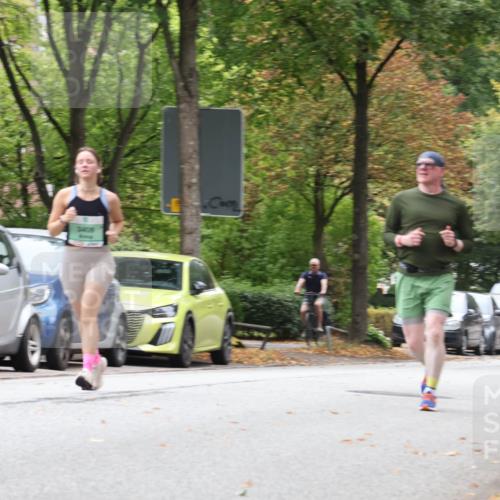 21.09.2025 - PSD Bank Halbmarathon Luisa Fischer http://msf.ph/oto/8922303 21.09.2025 12:08:43 Laufen 3621, 3409 meine-sportfotos.de