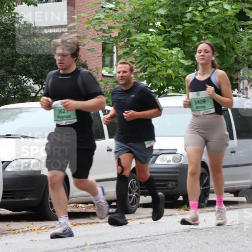 21.09.2025 - PSD Bank Halbmarathon Luisa Fischer http://msf.ph/oto/8922315 21.09.2025 12:08:45 Laufen 3621, 3409, 6418 meine-sportfotos.de