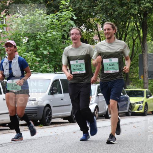 21.09.2025 - PSD Bank Halbmarathon Luisa Fischer http://msf.ph/oto/8922352 21.09.2025 12:09:08 Laufen 3225, 1214, 1605, 1604 meine-sportfotos.de