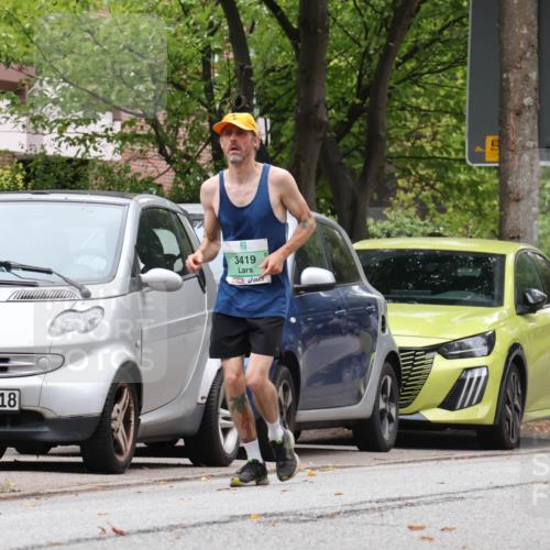 21.09.2025 - PSD Bank Halbmarathon Luisa Fischer http://msf.ph/oto/8922361 21.09.2025 12:09:12 Laufen 3418, 3419 meine-sportfotos.de