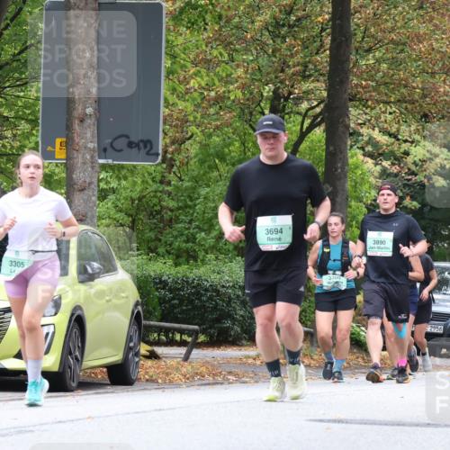 21.09.2025 - PSD Bank Halbmarathon Luisa Fischer http://msf.ph/oto/8922384 21.09.2025 12:09:18 Laufen 3305, 3694, 3300, 3890, 2956 meine-sportfotos.de