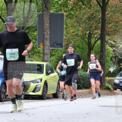 21.09.2025 - PSD Bank Halbmarathon Luisa Fischer http://msf.ph/oto/8922400 21.09.2025 12:09:21 Laufen 3694, 330, 3890, 3396, 2956, 3022 meine-sportfotos.de