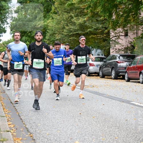 21.09.2025 - PSD Bank Halbmarathon Dr. Thomas Lammeyer http://msf.ph/oto/8922470 21.09.2025 10:41:55 Laufen 1049, 2411, 2337, 1395, 1396, 4915 meine-sportfotos.de