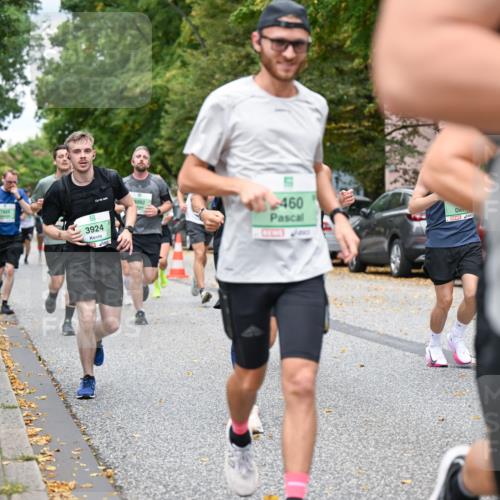 21.09.2025 - PSD Bank Halbmarathon Dr. Thomas Lammeyer http://msf.ph/oto/8922545 21.09.2025 10:42:00 Laufen 925, 3924, 1092, 460 meine-sportfotos.de