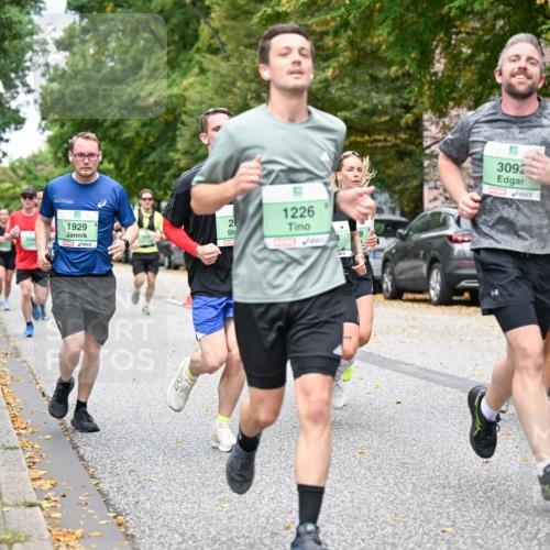 21.09.2025 - PSD Bank Halbmarathon Dr. Thomas Lammeyer http://msf.ph/oto/8922583 21.09.2025 10:42:03 Laufen 1226, 1929, 2, 9, 4, 3092, 4915 meine-sportfotos.de