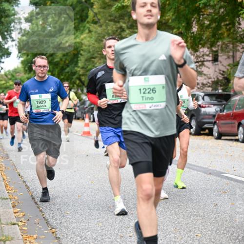 21.09.2025 - PSD Bank Halbmarathon Dr. Thomas Lammeyer http://msf.ph/oto/8922590 21.09.2025 10:42:03 Laufen 1929, 1226, 9, 3092 meine-sportfotos.de