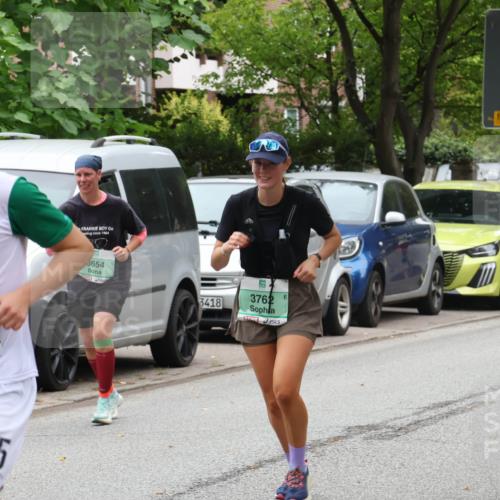21.09.2025 - PSD Bank Halbmarathon Luisa Fischer http://msf.ph/oto/8922609 21.09.2025 12:10:19 Laufen 1964, 3654, 3418, 3762, 1575, 5 meine-sportfotos.de