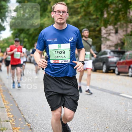 21.09.2025 - PSD Bank Halbmarathon Dr. Thomas Lammeyer http://msf.ph/oto/8922623 21.09.2025 10:42:05 Laufen 1929 meine-sportfotos.de